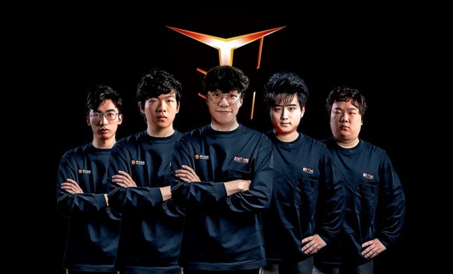 在这股家族 在这股家族