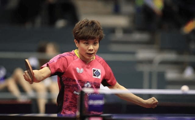 大龙逼团 大龙逼团